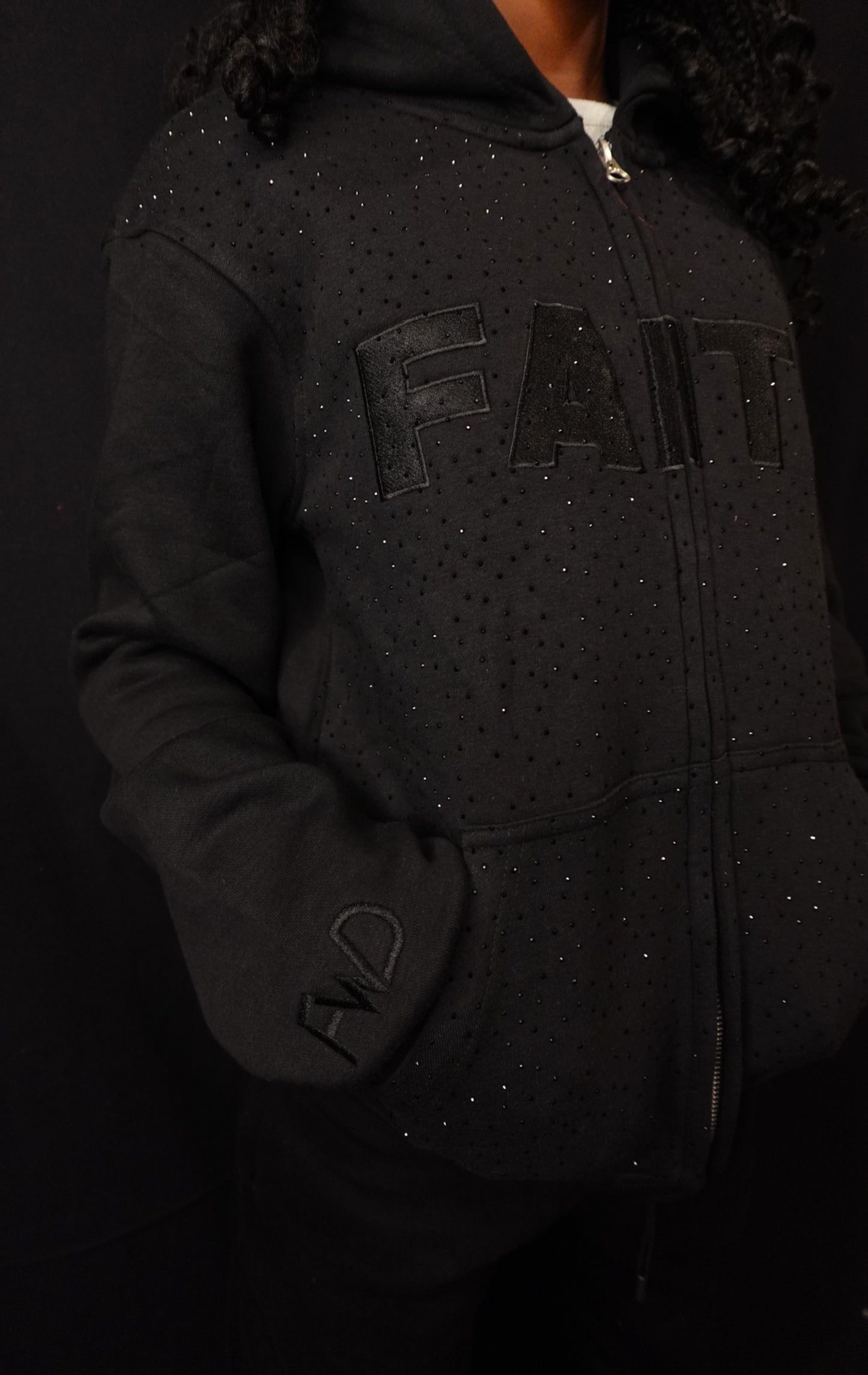 The Substance Set – Rhinestone Edition (Black)